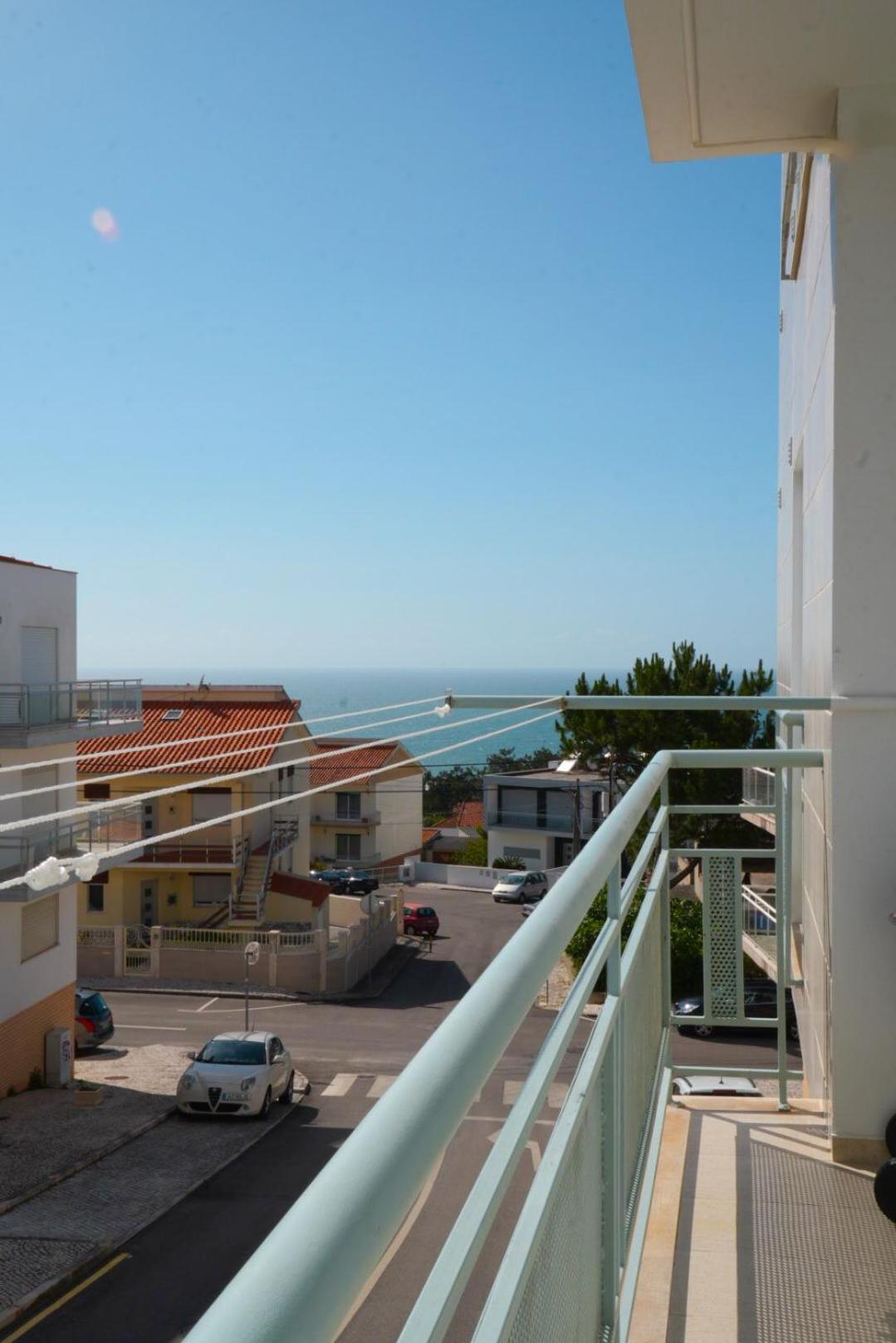 North Beach Apartment Nazare Bagian luar foto